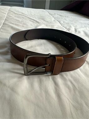 Old Navy Women Leather Brown Belt Small